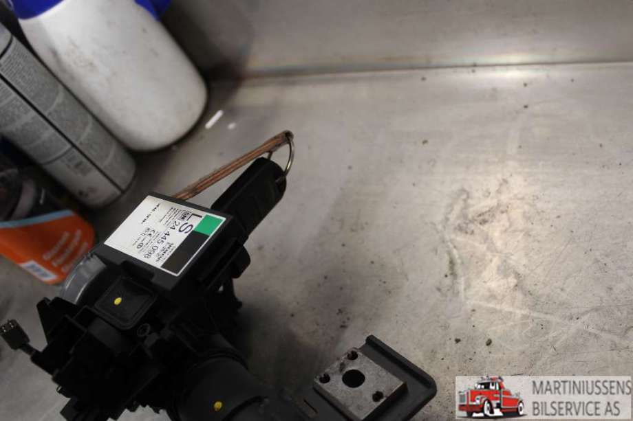 Rattaksel elektrisk servo til Opel Corsa C 2000-2006  (OPEL||001407140)