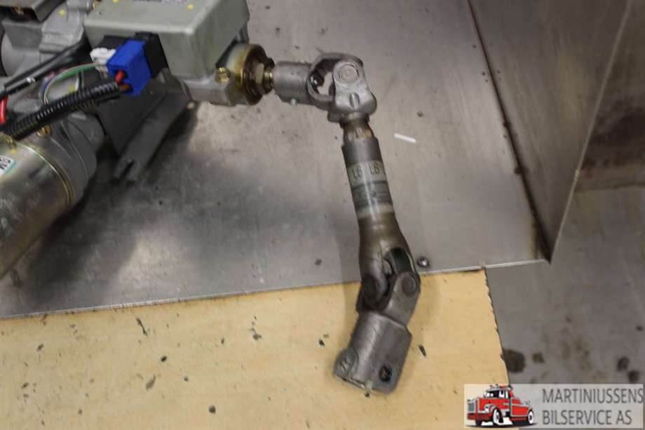 Rattaksel elektrisk servo til Opel Corsa C 2000-2006  (OPEL||001407140)