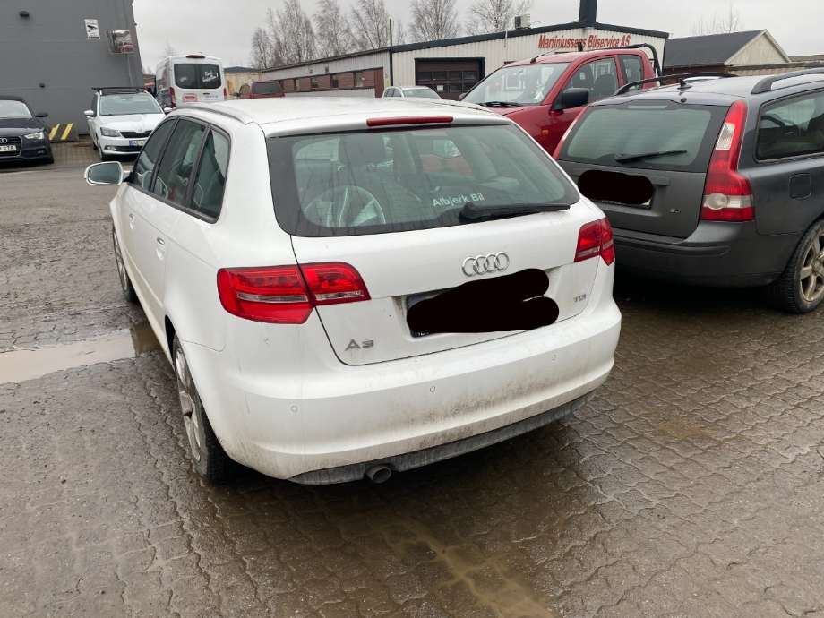 Bakluke sedan til Audi A3 2009-2012 (Type II, Fase 2)  (AUDI|)