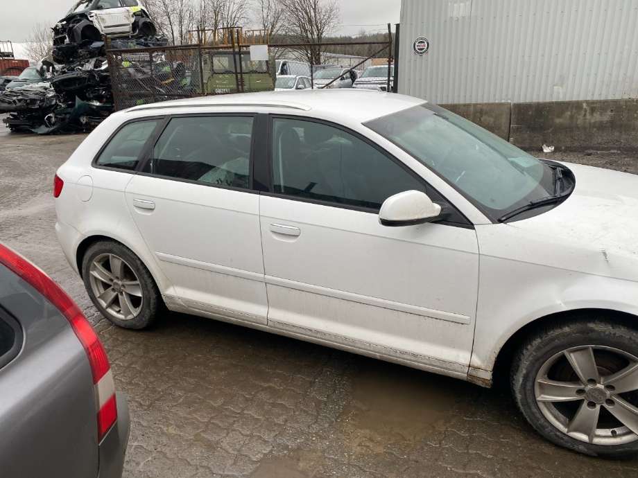 Speil høyre til Audi A3, 2009-2012 (Type II, Fase 2)  (AUDI|)