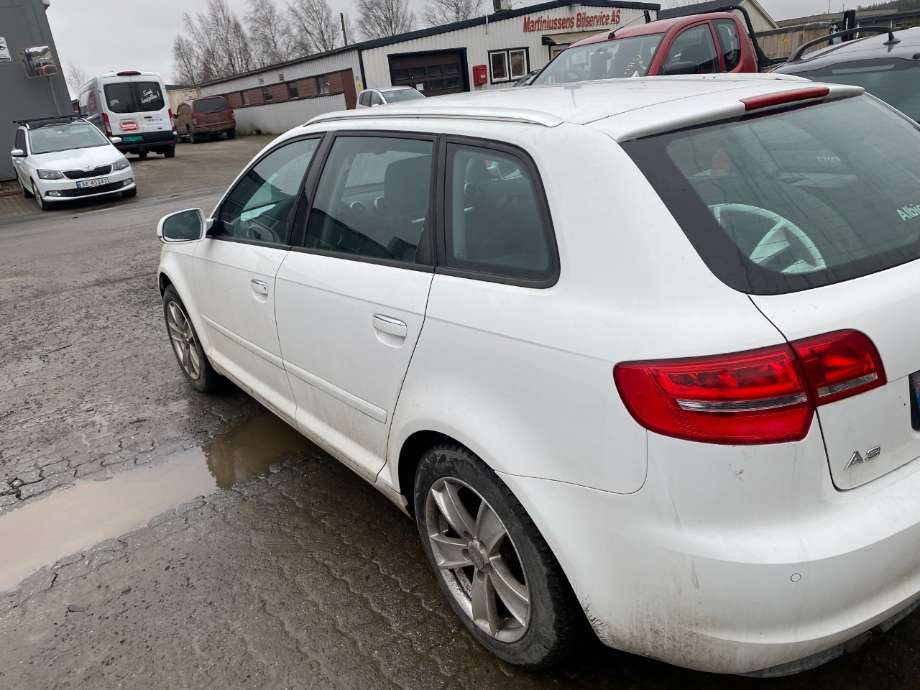 Støtfanger bak til Audi A3 2009-2012 (Type II, Fase 2)  (AUDI|)