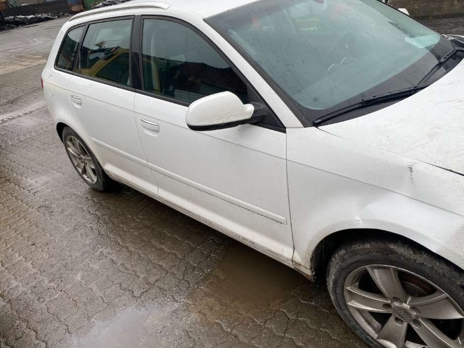 Viskerarmer frontrute til Audi A3, 2009-2012 (Type II, Fase 2)  (AUDI|)