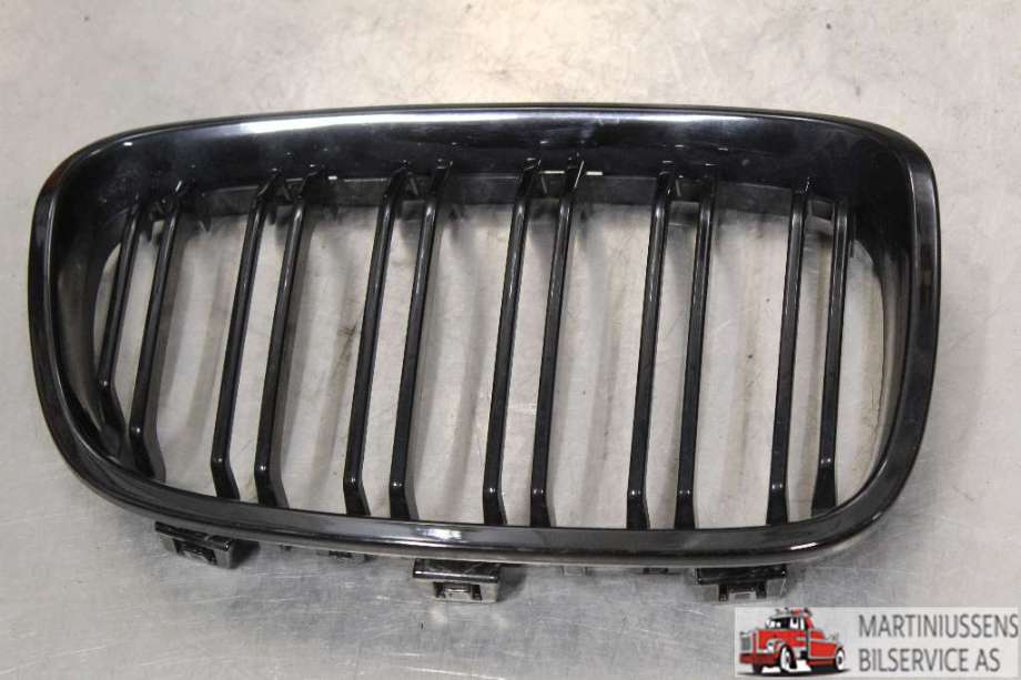 Grill høyre til BMW 1-Serie, 2011-2015 (Fase 1) (F20/F21) (F20/F21) (BMW|)