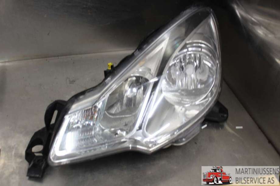 Frontlykt venstre halogen til Citroën DS3, 2010-2019 (CITROEN|)