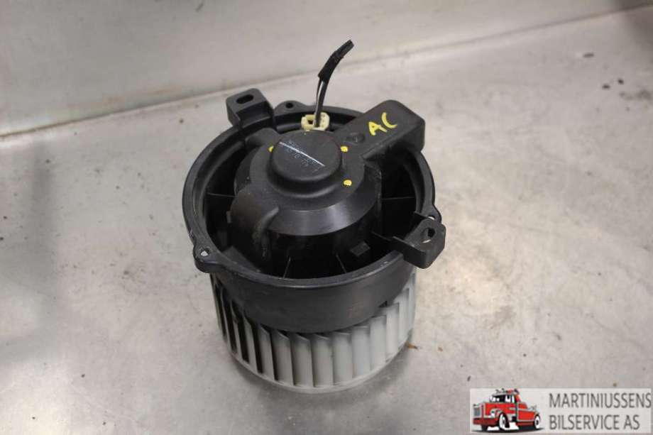 Varmeapparat motor til Mitsubishi Colt, 2009-2013 (Type VII, Fase 2)  (MITSUBISHI|)