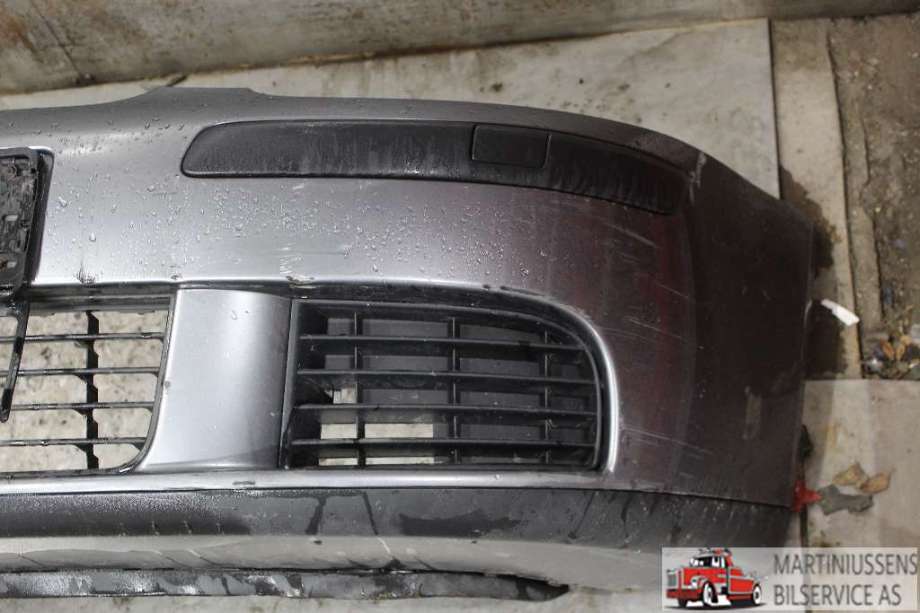 Støtfanger foran til VW Golf V, Combi 2003-2008  (VOLKSWAGEN|)