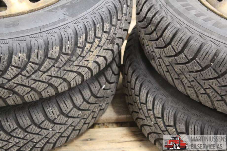Dekk til Annet Dekk vinter piggfri 0-->>  (ICE BLAZER ALPINE+|155/80-13|SAILUN)
