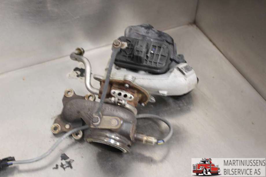 Turbo til VW Passat 2015-2019 (Fase 1) (B8) (B8) (VOLKSWAGEN||04E 145 722 K)