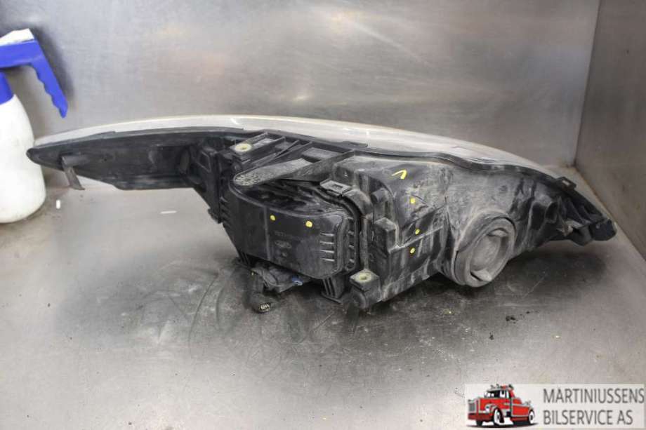 Frontlykt venstre xenon til Ford Mondeo 2007-2010 (Type IV, Fase 1)  (FORD|)