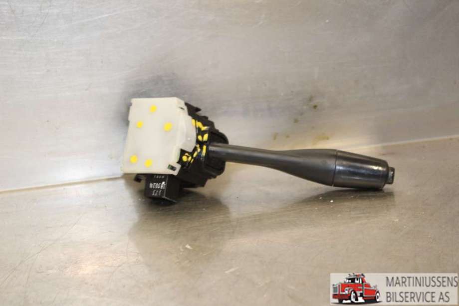 Bryter blink til Mitsubishi Grandis 2004-2009  (MITSUBISHI||17D706)