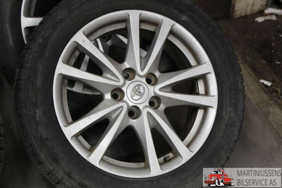 Felgsett aluminium til Toyota Avensis 2009-2015 (Type III, Fase 1)  (TOYOTA|3;5X114|17"|3;7X17 ET45 5X114)