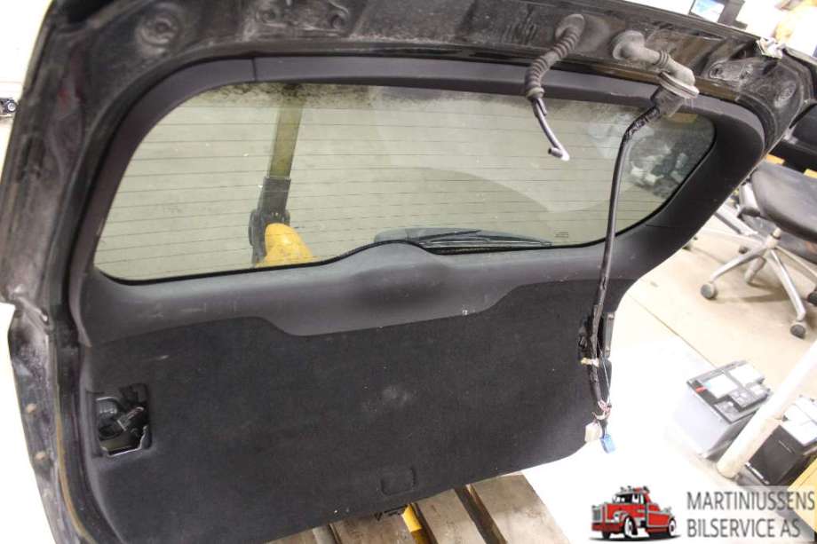Bakluke til Toyota Avensis 2009-2015 (Type III, Fase 1)  (TOYOTA|)