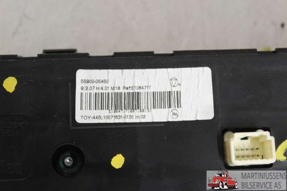 Varmeapparat betjening til Toyota Avensis 2009-2015 (Type III, Fase 1)  (TOYOTA||55900-05450)