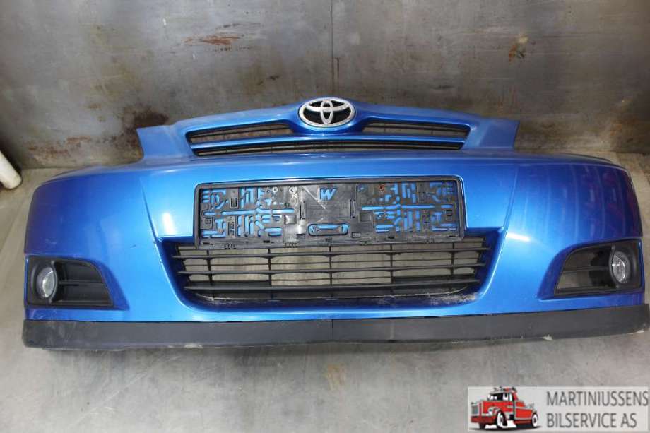 Støtfanger foran til Toyota Corolla, 2002-2007  (TOYOTA|)