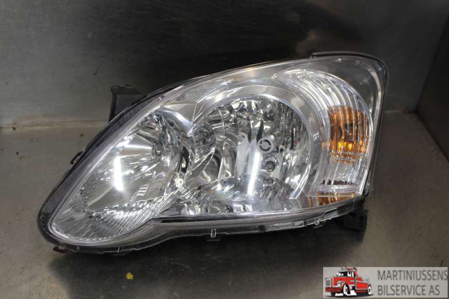 Frontlykt venstre halogen til Toyota Corolla, 2002-2007  (TOYOTA|)