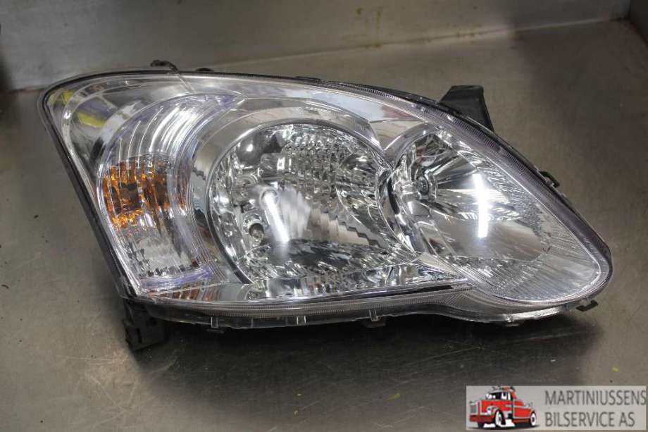 Frontlykt høyre halogen til Toyota Corolla, 2002-2007  (TOYOTA|)