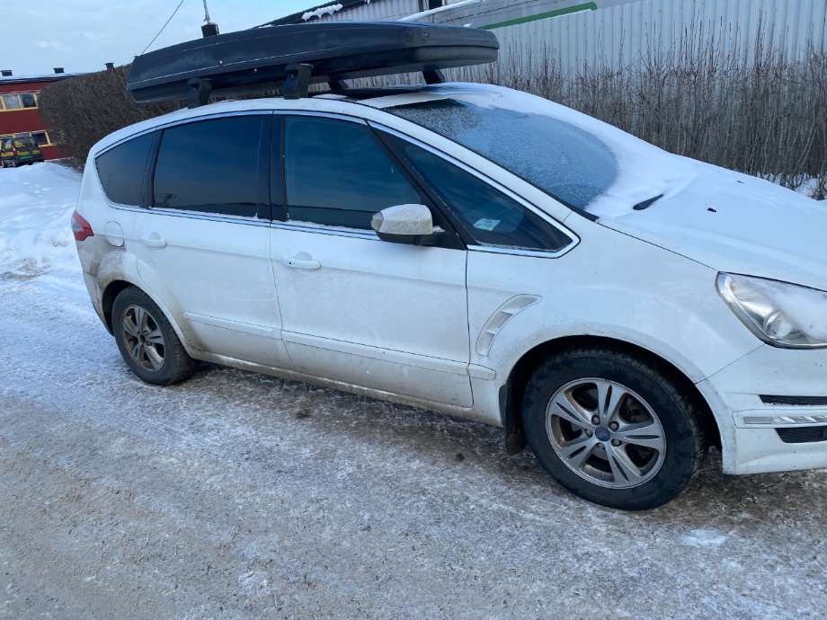 Skjerm høyre foran til Ford S-Max 2010-2015 (Type I, Fase 2)  (FORD|)