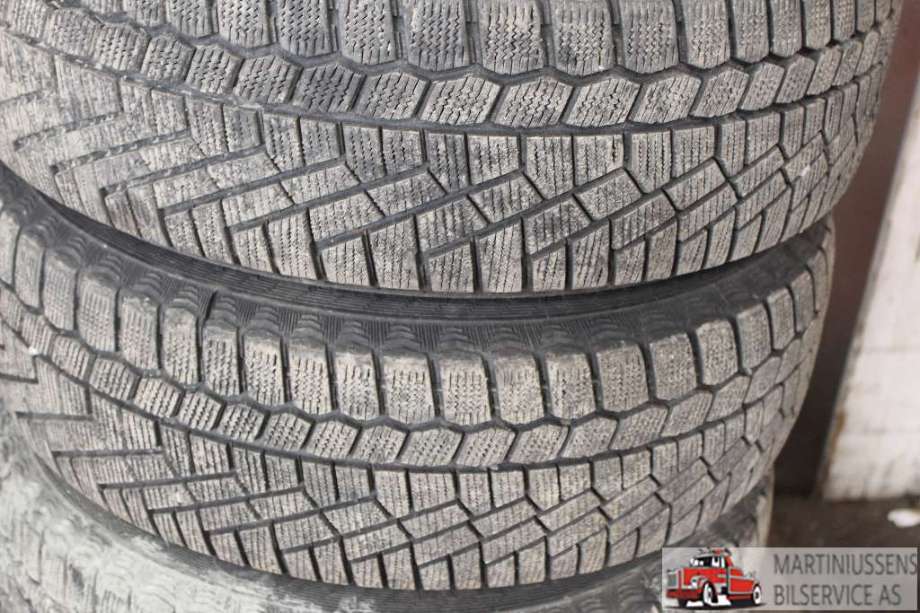 Dekk til Annet Dekk vinter piggfri 0-->>  (SOFT FROST 200|195/65R15 6MM|GISLAVED)