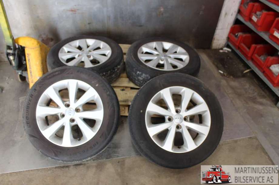 Felgsett aluminium til Kia Rio 2011-2017 Type III  (KIA|4X100||5;5X15 ET 36)