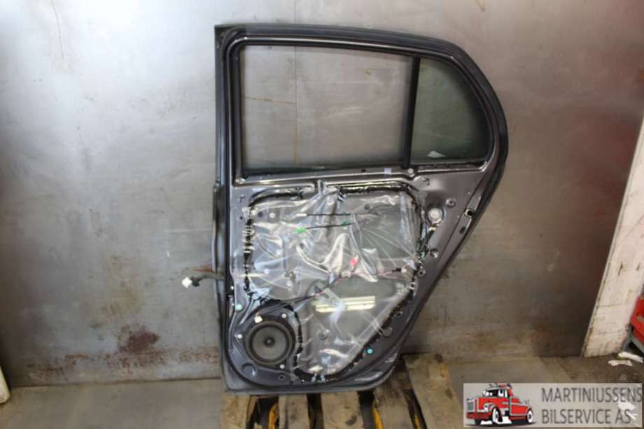 Låsekasse høyre til Toyota Yaris, 2009-2011 (Type II, Fase 2)  (TOYOTA|)