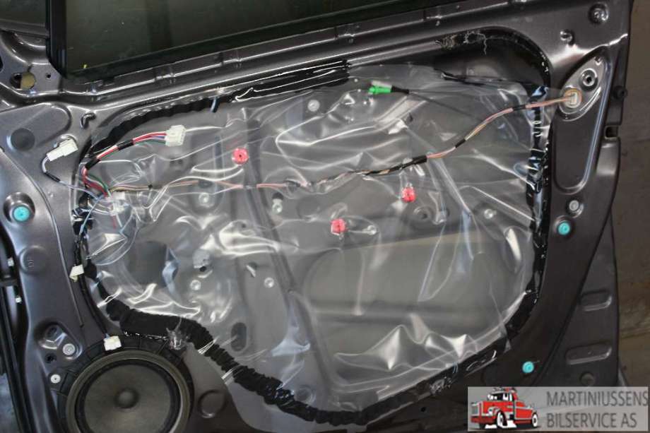 Ruteheis høyre til Toyota Yaris 2009-2011 (Type II, Fase 2)  (TOYOTA|)