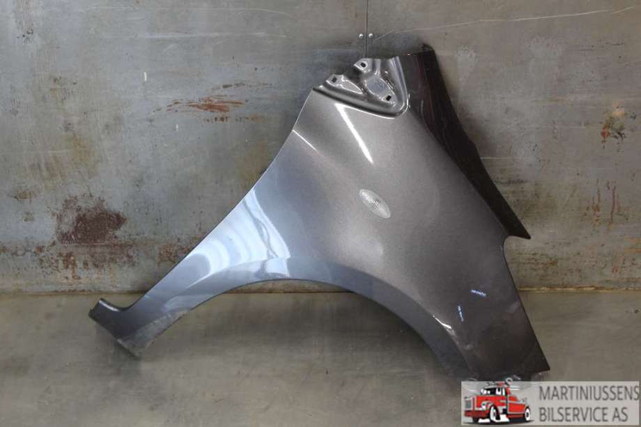 Skjerm høyre foran til Toyota Yaris, 2009-2011 (Type II, Fase 2)  (TOYOTA|)