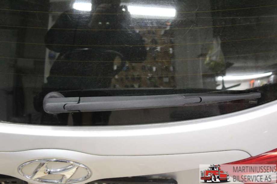 Viskerarm bakrute til Hyundai Ix20 2010-2017  (HYUNDAI|)