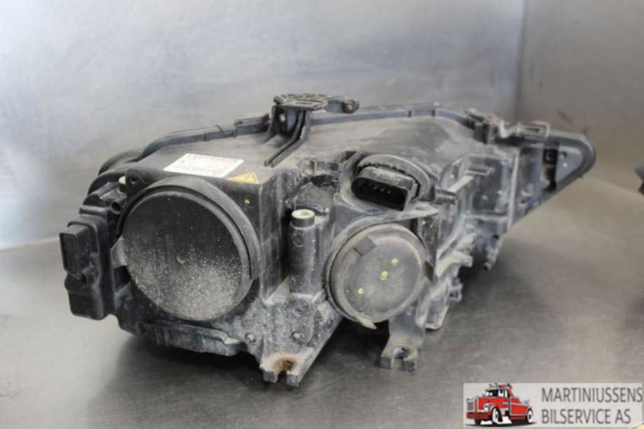Frontlykt venstre xenon til Audi A4 2007-2014 (Type IV) (B8) (B8) (AUDI||8K0 941 005 C)