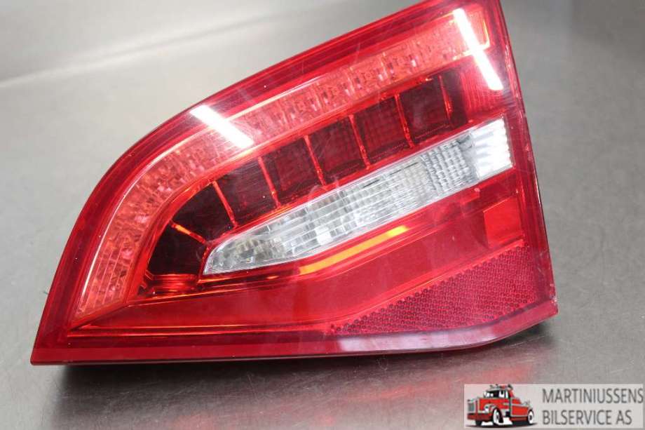 Baklykt høyre indre til Audi A4 2007-2014 (Type IV) (B8) (B8) (AUDI||14S 8K9.945.094.E)