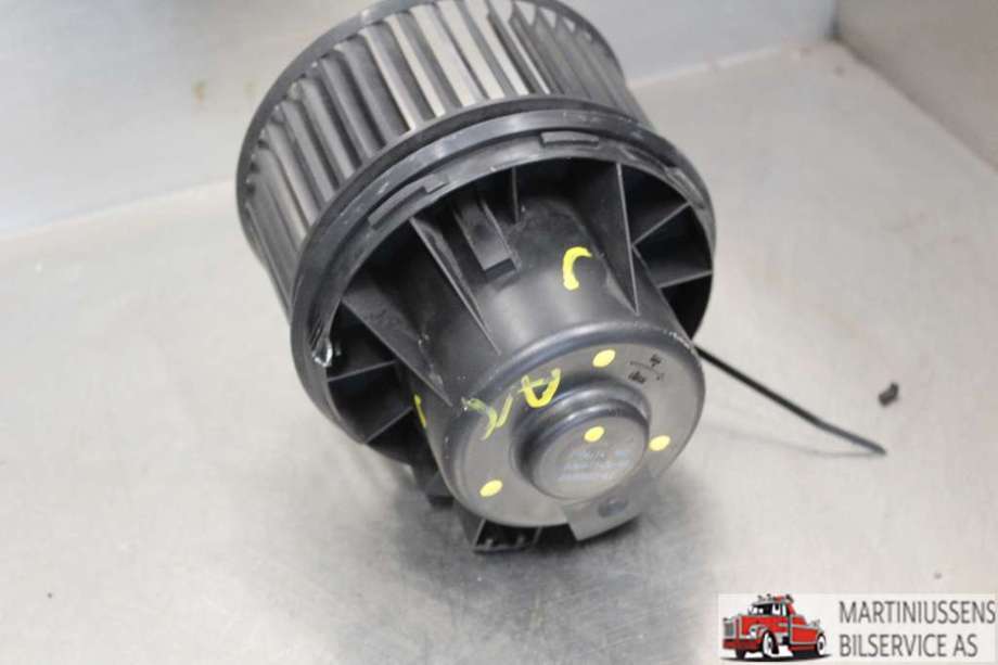 Varmeapparat motor til Volvo V40 2012-2019  (VOLVO||AV6N-18456-AA)