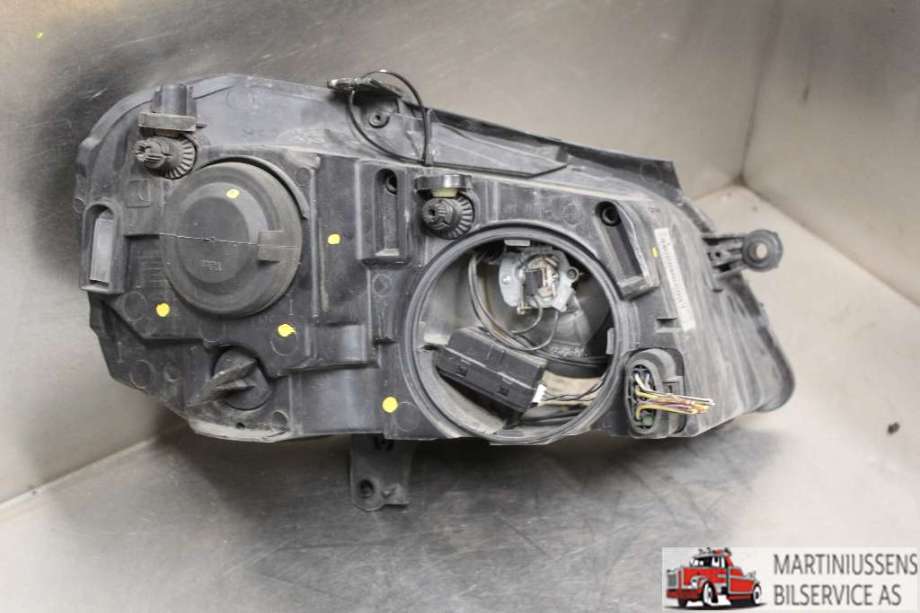 Frontlykt venstre halogen til VW Polo 2005-2009 (Type IV, Fase 2)  (VOLKSWAGEN||98311999)
