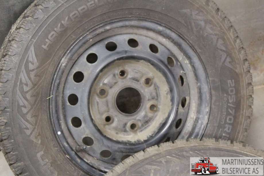 Felgsett stål til Toyota Hiace 2007-2012 (Fase 3)  (BARE FELGER|15"|PASSER 2WD)
