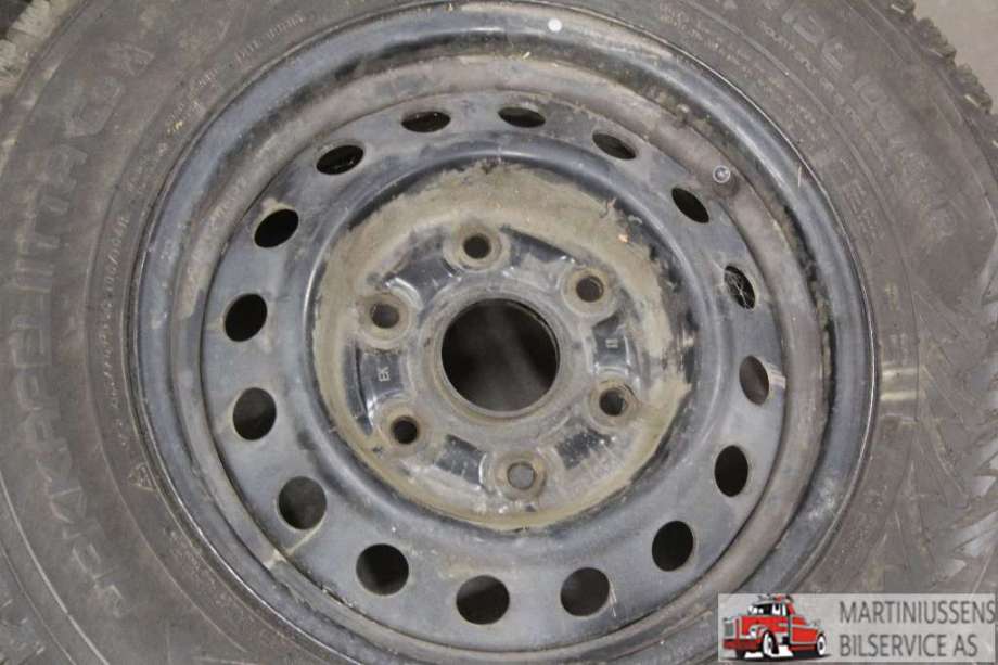 Felgsett stål til Toyota Hiace 2007-2012 (Fase 3)  (BARE FELGER|15"|PASSER 2WD)