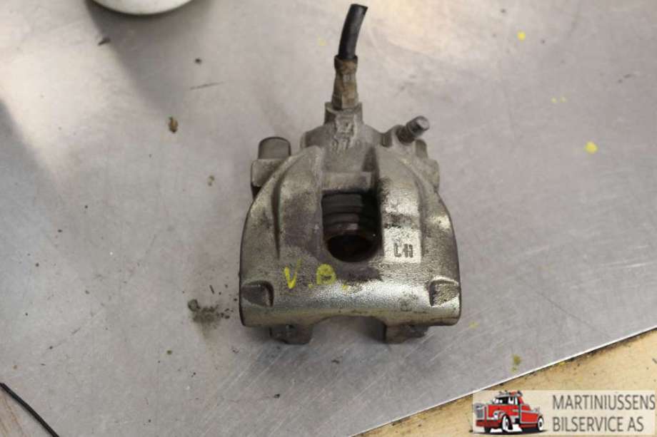 Bremsecaliper venstre bak til Volvo V70, 2005-2007 (Type II, Fase 2)  (VOLVO|)
