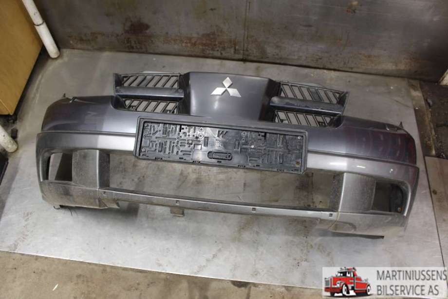 Støtfanger foran til Mitsubishi Outlander 2003-2006 (Type I) (MITSUBISHI|)
