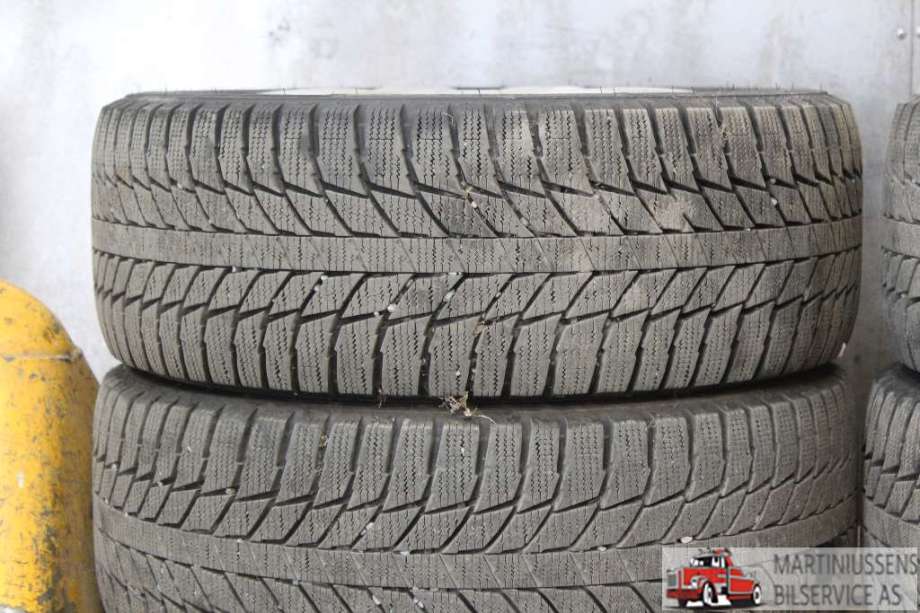 Dekk til Annet Dekk vinter piggfri 0-->> (SNOWLINK|225/45R17 6MM|TRIANGLE)