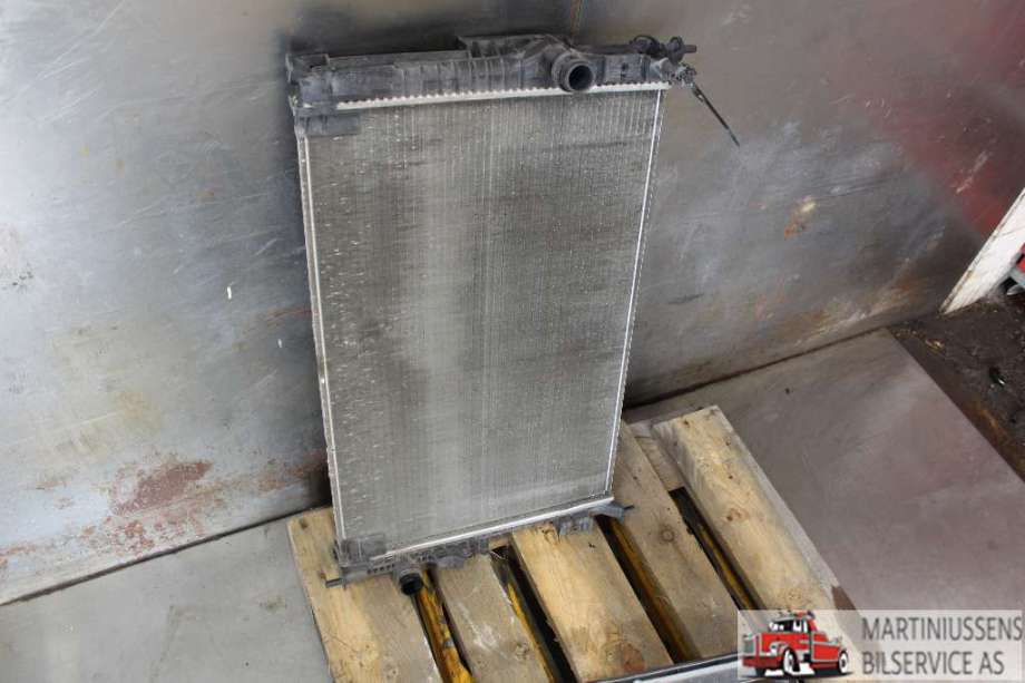 Radiator (manuell gir) til Peugeot 308 2013-2021 (Type II)  (PEUGEOT||M155196)