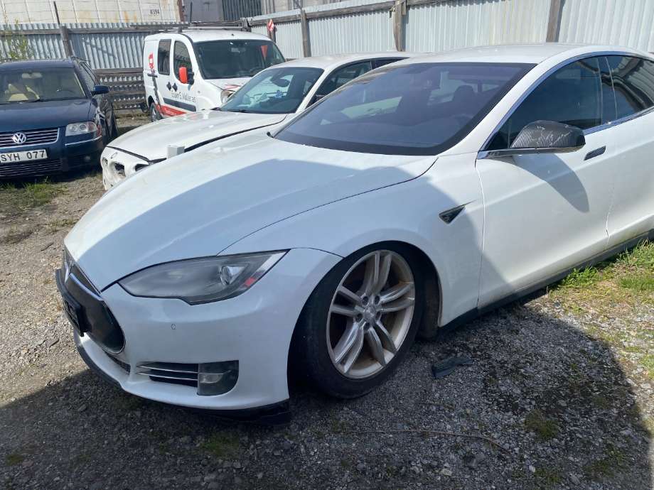 Skjerm venstre foran til Tesla Model S, 2013-2016 (Fase 1)  (TESLA|)