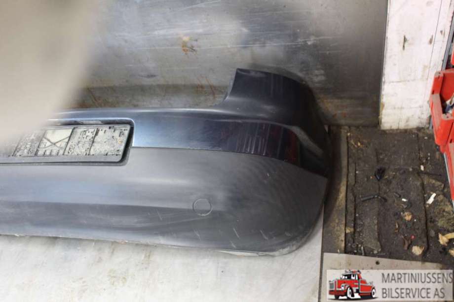 Støtfanger bak til VW Golf V, Combi 2003-2008  (VOLKSWAGEN|)