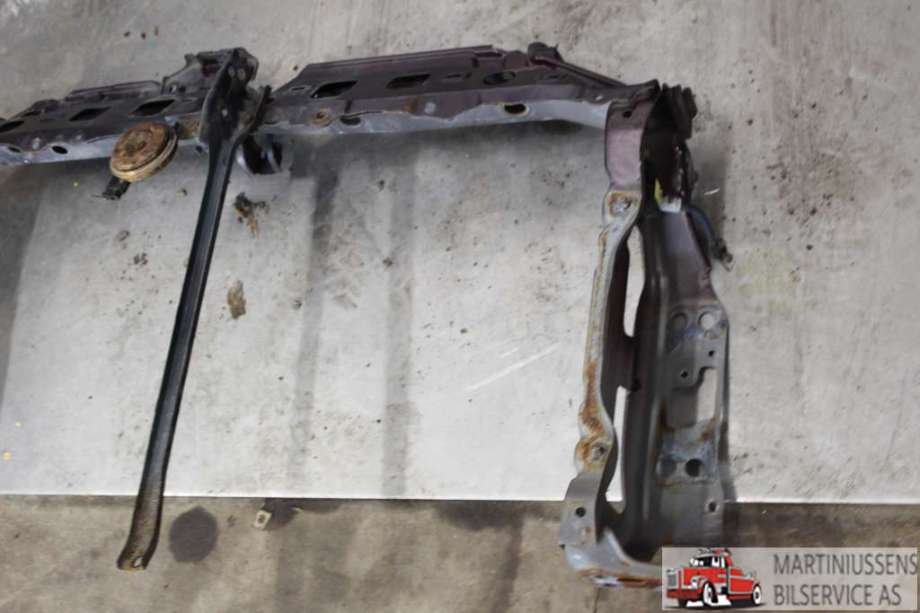Frontplate til Toyota Urban Cruiser 2009-2014  (TOYOTA|)