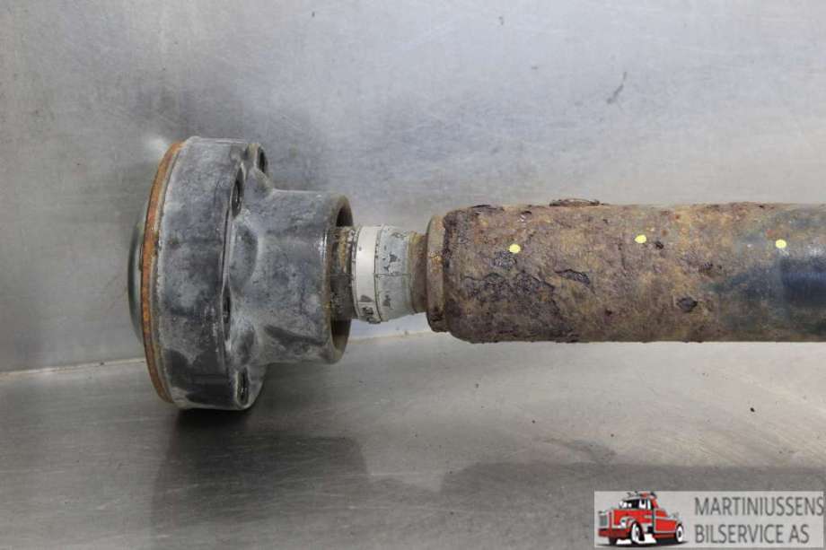 Mellomaksel fremre til Audi Q7 2006-2010 (Type I, Fase 1)  (AUDI||7L6 521 101 F)