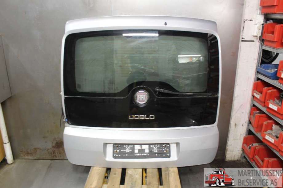Bakluke til Fiat Doblo, 2010-->> (Type II)  (FIAT|)