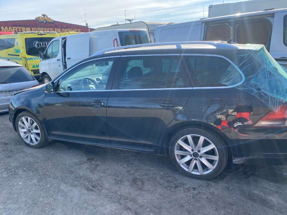 Dør venstre bak til VW Golf VI, 2008-2012  (VOLKSWAGEN|)