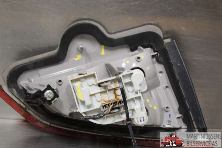 Baklykt høyre indre til Ford Mondeo 2007-2010 (Type IV, Fase 1)  (FORD||7S71-13A602-B)