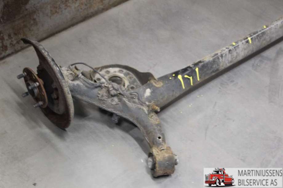 Bakaksel til Toyota Yaris 2012-2014 (Type III, Fase 1)  (TOYOTA|)