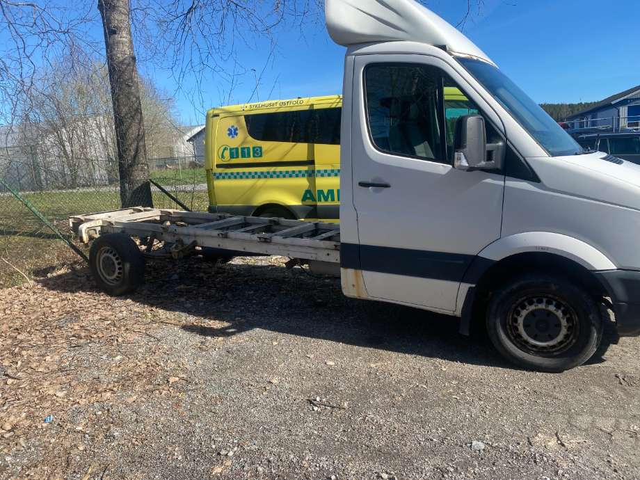 Dør høyre foran til VW Crafter, 2011-2016 (Type I, Fase 2)  (VOLKSWAGEN|)