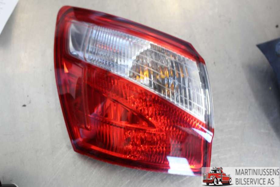 Baklykt venstre til Nissan Qashqai 2010-2014 (Type I, Fase 2)  (NISSAN||26555BR00A)