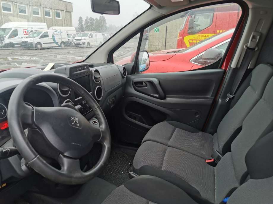 Ratt til Peugeot Partner 2015-2019 (Type II, Fase 2)  (PEUGEOT|)