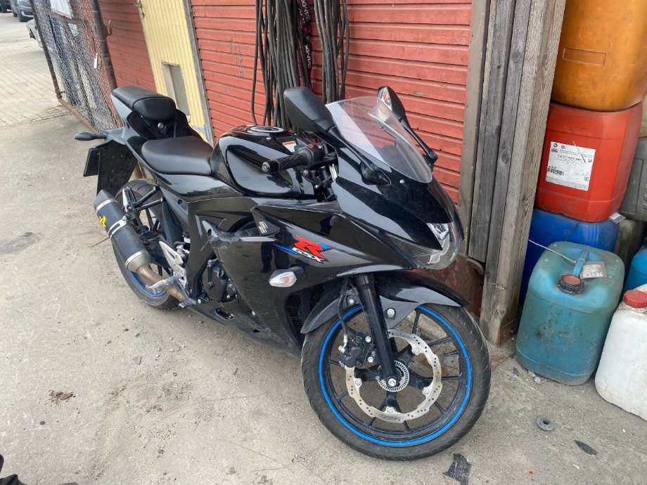 Bensintank til MC Suzuki Øvrige 0-->>  (SWuzuki|)