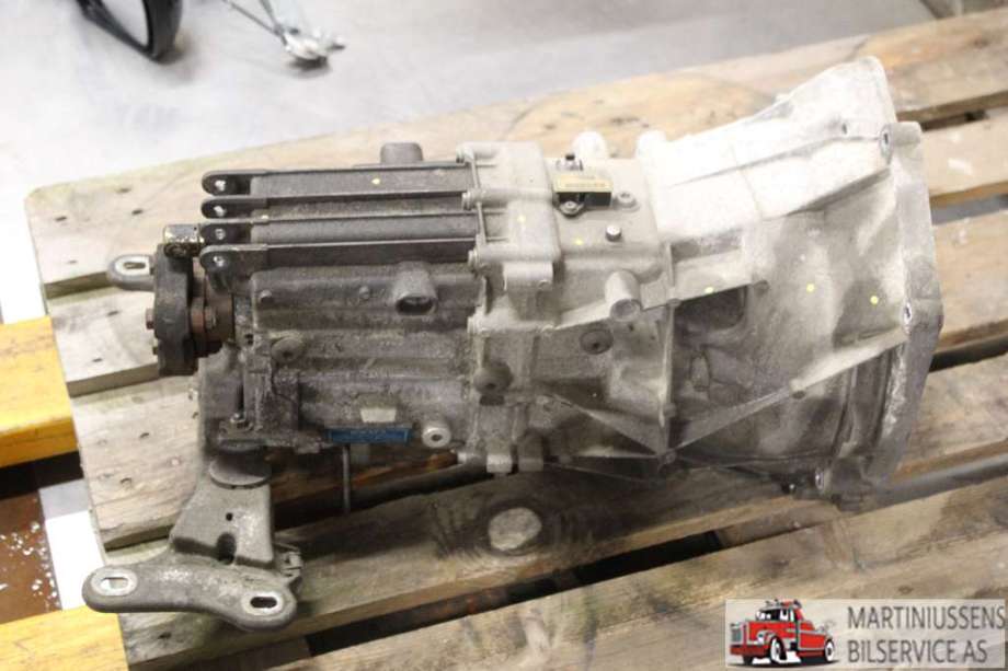 Girkasse manuell 6-trinn til BMW 3-Serie 2005-2011 (E90/E91/E92/E93) (E90/E91/E92/E93) (BMW||23 00 7 626 315)